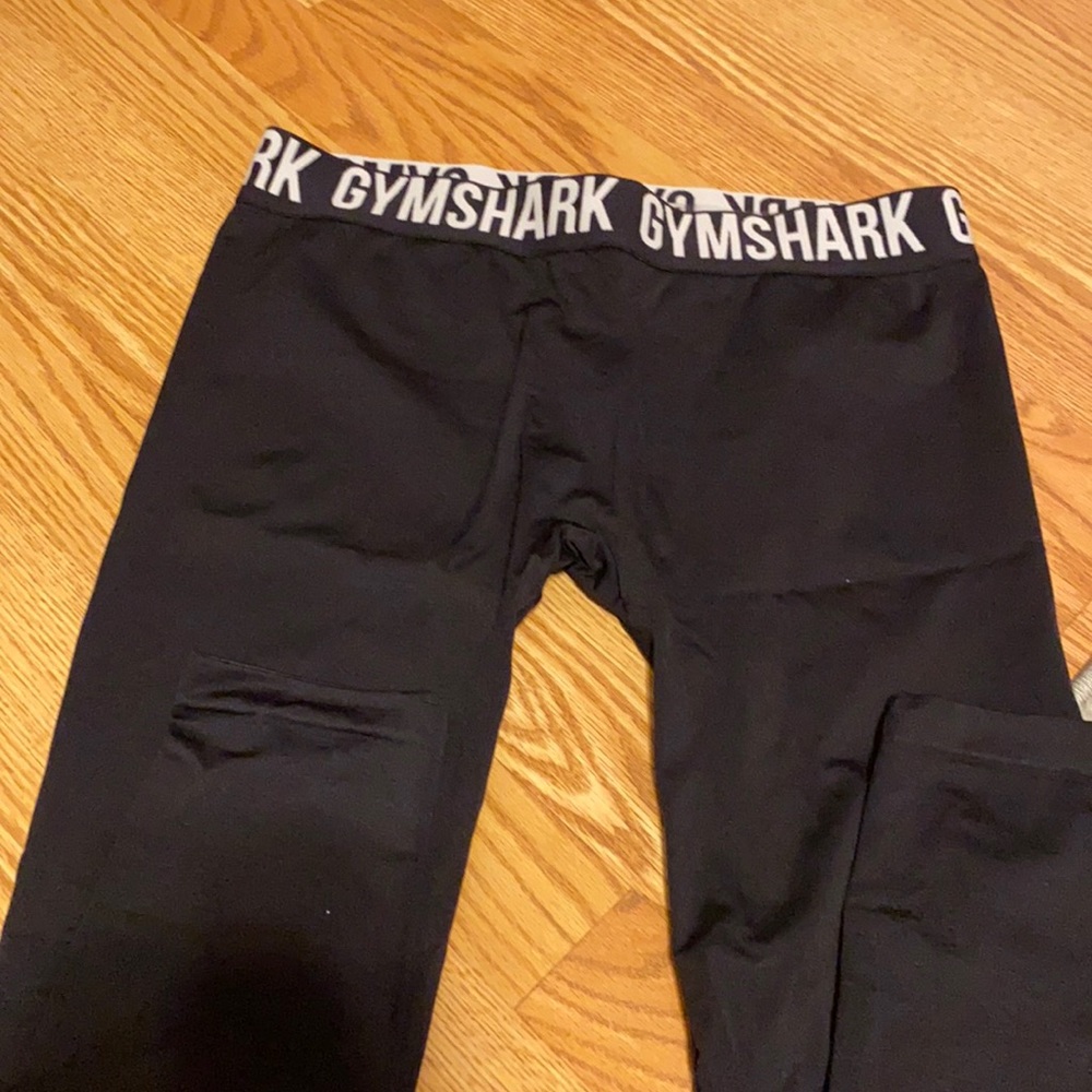Black gymshark fit leggings